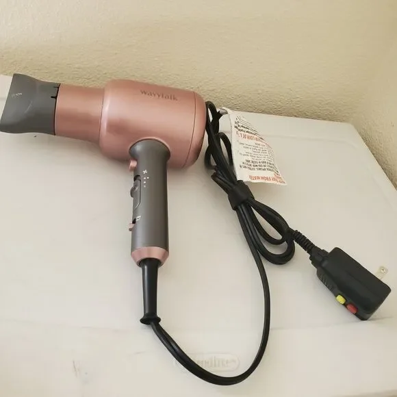 Wavy Talk Ionic Hair Dryer Rose Gold & Grey 1875W with Concentrator Nozzle - Picture 2 of 16